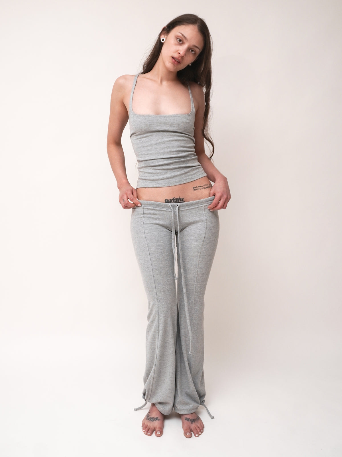 05 yoga pants